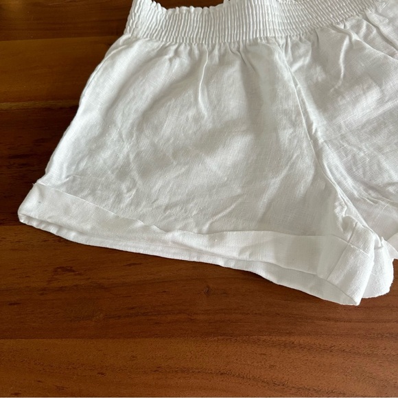 Reformation Nashville Shorts - Picture 4 of 8